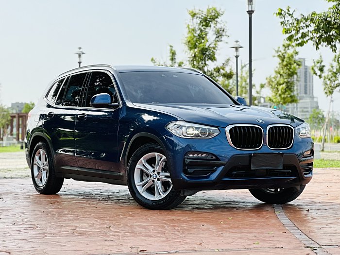 紅牛車業 總代理昌一 BMW X3 Xdrive20i