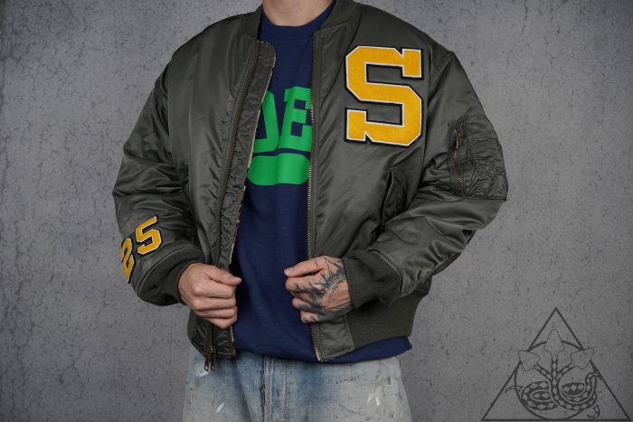 ジャケット・アウター Supreme 2-in-1 MA-1 alpha jacket Vest M Supreme 2-in-1 MA-1 + Vest (SS24) - $448