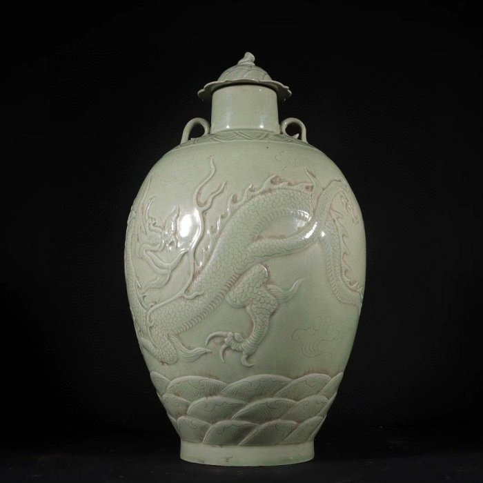 舊藏唐五代越窯秘色青瓷高浮雕海水龍紋蓋罐高37.8cm.寬22cm【二手