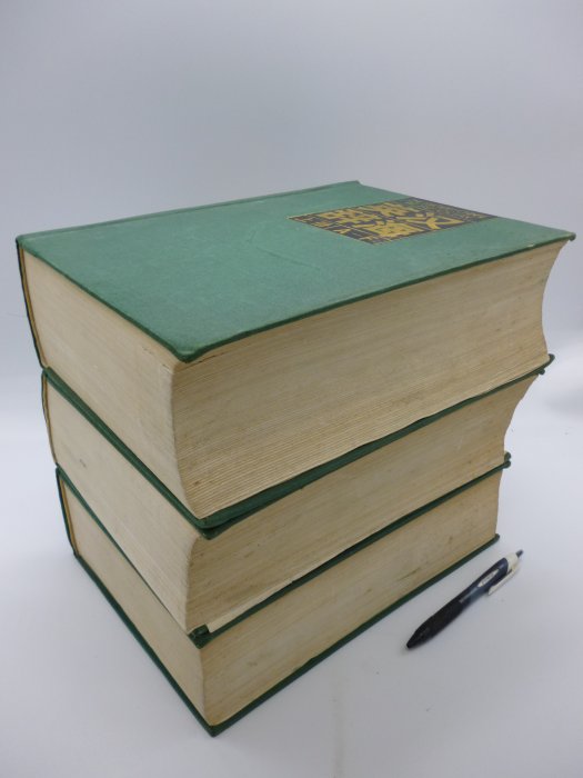 月界二手書店】超級巨冊～英漢辭海（絕版）_全套3巨冊合售_王同億_國防