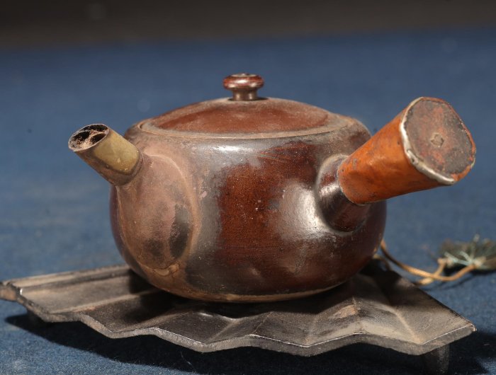煎茶道具　古錫製　茶托　茶器　錫屋　在銘　時代茶托 陵】h83kf48r 時代 唐木彫 茶托 5客 ・煎茶道具・ 検索) 茶道具 茶器