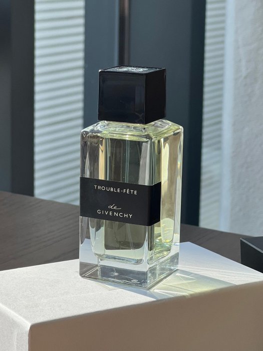 GIVENCHY TROUBLE-FETE 100ml オーデパルファム 高 品質