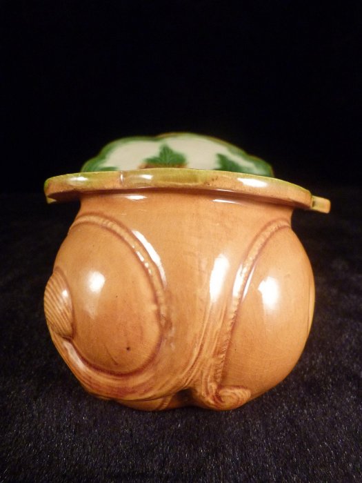 古玩軒~臥獅脈枕.唐三彩臥獅枕.青釉褐綠彩獸座瓷枕.有款(非青花.三彩