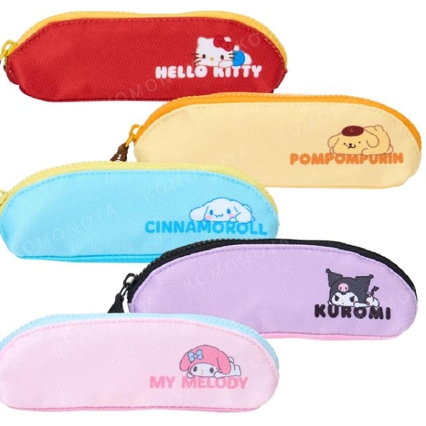 小禮堂 Sanrio 三麗鷗 尼龍細長拉鍊筆袋 (趴姿款) Kitty 布丁狗 大耳狗 酷洛米