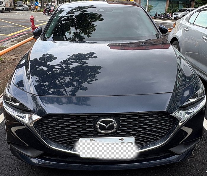 【下殺特賣】Mazda 3 4D 2022年 2.0L