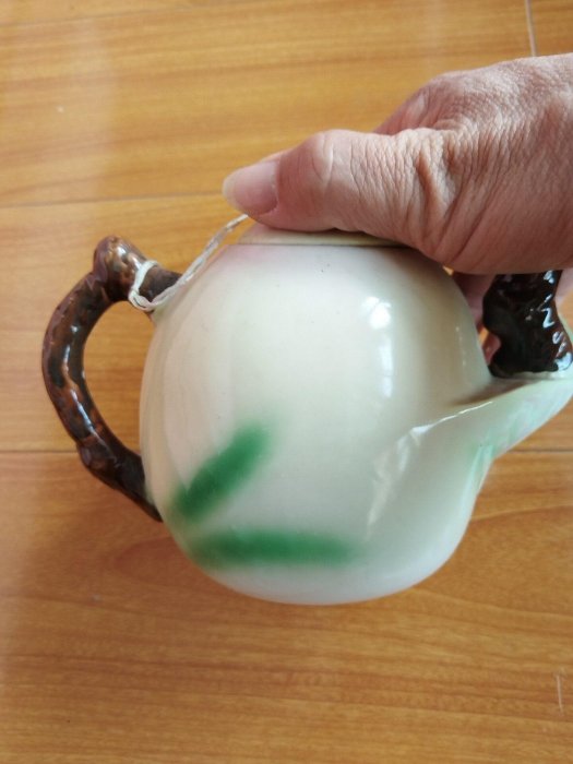 嚴選80年代桃型茶壺，高13公分，品相優良收藏推薦紅泥陶器茶具| Yahoo拍賣