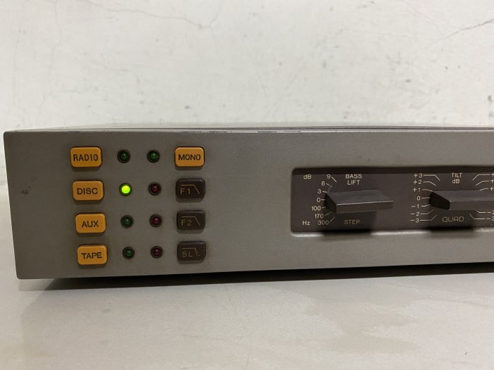 英國銘機QUAD 34 第一代前級擴大機英國原裝沒有連結線材~耗材已