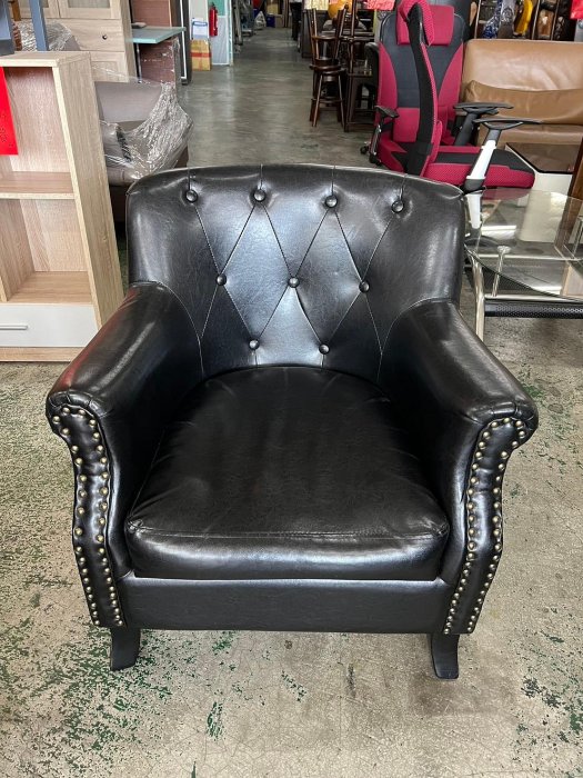 【全國二手傢具】＊樣品＊繆特美式復古黑色皮沙發單人座椅/一人座皮沙發/一人座沙發/會客沙發/辦公家具/二手家具/二手沙發/大廳沙發