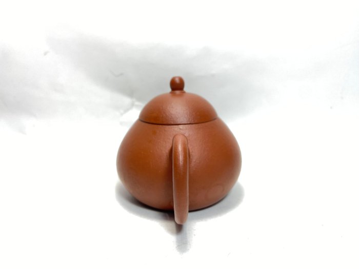 中国美術 唐物 宜興製 清香 朱泥急須 一対 紫砂 鐵壷 湯沸 茶器 台灣實名認證賣家》中國宜興紫砂壺～梨形壺&frasl;老朱泥&frasl;一葉清香荊溪孟臣