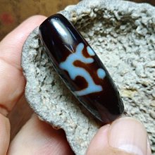 早期西藏天然龍鱗紋結晶老天珠{虛空藏菩薩種子字} 大掛墜MO-35《紀老師