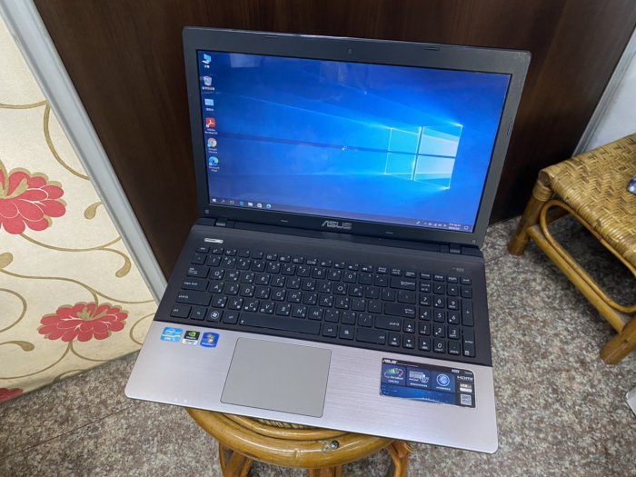 ASUS K55VD-SX3210B Core i5-3210M 2.5GHz 2GB ノート ジャンク N69285 Asus 15.6\" Laptop, Core i5-3210M 2.50 GHz, 4GB DDR3 RAM, 500GB HDD