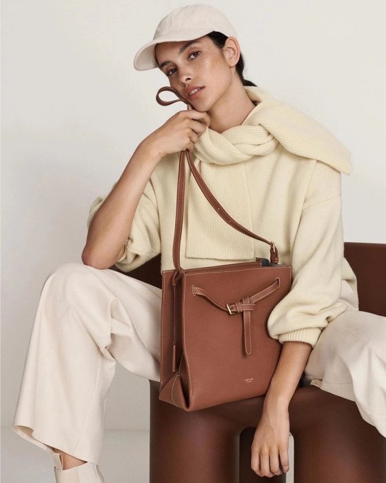 ╭☆包媽子店☆Oroton 澳洲輕奢品牌牛皮中號單肩包Margot Bucket Bag ((3色現貨台灣))