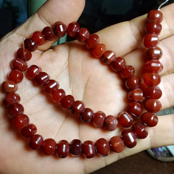 天珠（西蔵老礦紅玉髄手工紅五眼天珠） 上肯紅