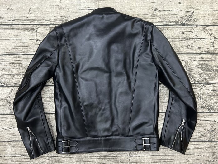 Classic Hunter》英國製百年經典皮衣【Lewis Leathers Super Sportsman
