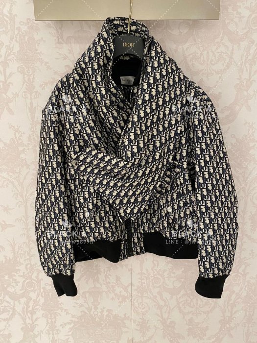 【BLACK A】DIOR 23FW秋冬新款 海軍藍Oblique可拆卸交叉衣領飛行員外套 價格私訊