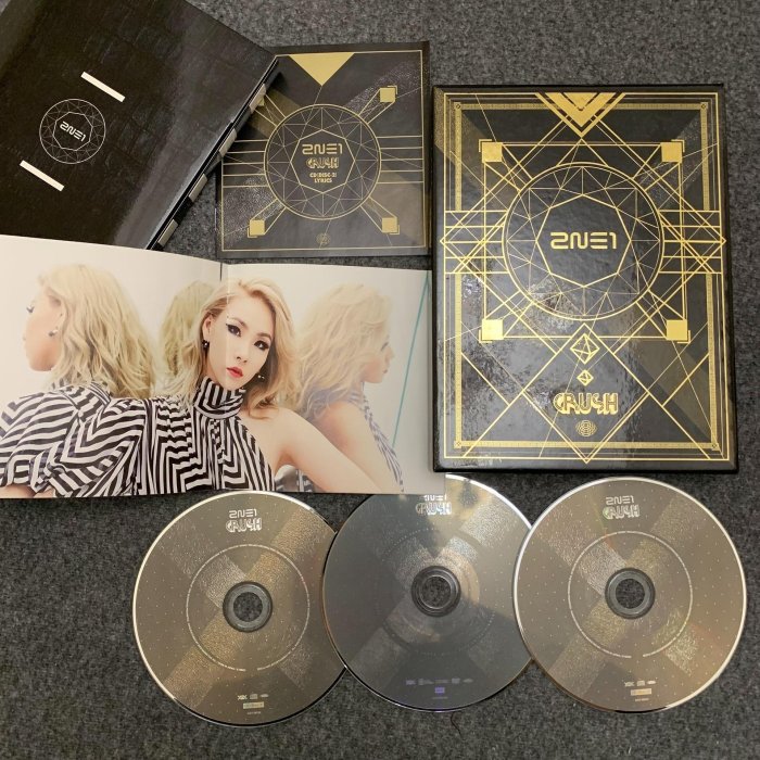 2NE1《CRUSH》日本限定版專輯正規發行全套收藏實物吐血推薦韓國原音