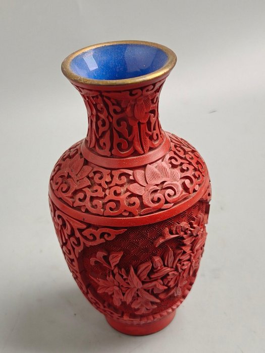 嚴選口創匯時期中古剔紅花瓶，百年非遺銅胎雕漆工藝，四季花卉紋詳臻