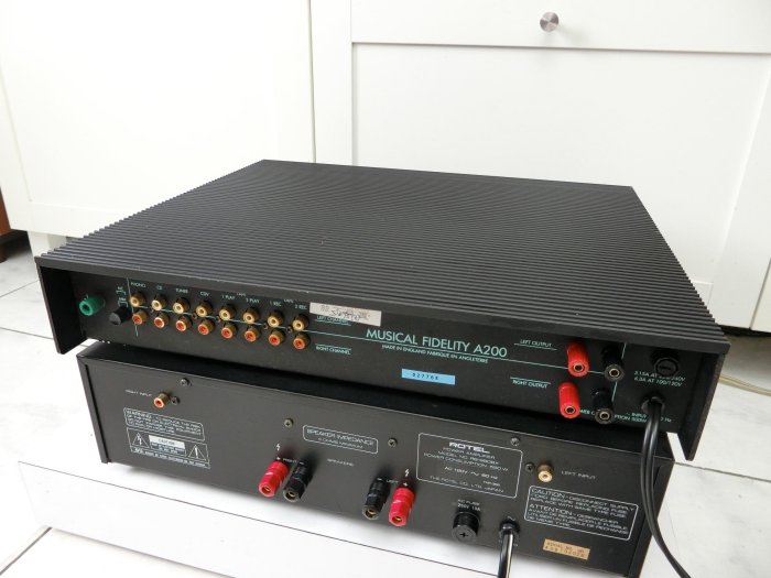 アンプ MUSICAL FIDELITY A200 Musical Fidelity A200 Amplifier review, test, price
