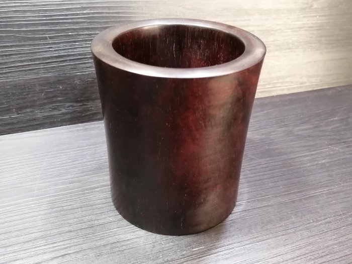 多藝多]印度小葉紫檀野生老料帶金星筆筒約高10圓9cm 收藏價7500