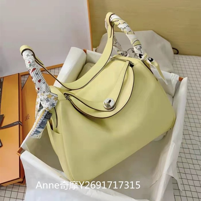 二手正品 Hermes 愛馬仕 lindy 26 單肩包 手提包 小雞黃 銀扣 斜挎包
