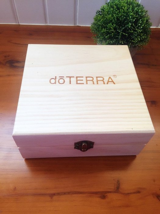 超代購現貨多特瑞doterra精油收納木盒25格收納盒子精油展示盒多特瑞