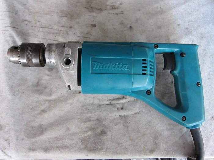 阿銘之家(外匯工具)中古/二手牧田4分電鑽6300T-9成新