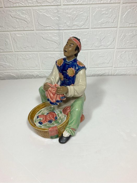 中国古美術品林偉東手製　精品　富貴 骨董 中国古美術 陶磁器 美人彫刻 アンティーク 置物 林偉東