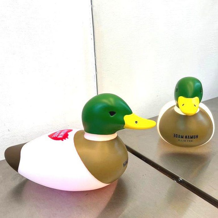 BLACK全新HUMAN MADE雁鴨觸碰式七色燈光夜燈RUBBER DUCK LAMP 鴨子公仔