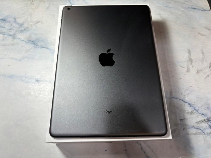懇得機通訊 二手平板 APPLE iPad9 iPad 9 10.2吋 9代 256G 灰色 A2602 WIFI版 823