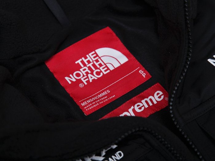 North Face Fashion Supreme 2018 Sale Snakeskin Supreme North Face