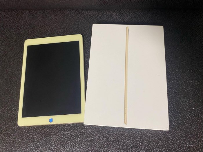 APPLE IPAD AIR2 第二代型號A1566 64G IPHONE 原廠盒裝電池需自行更換