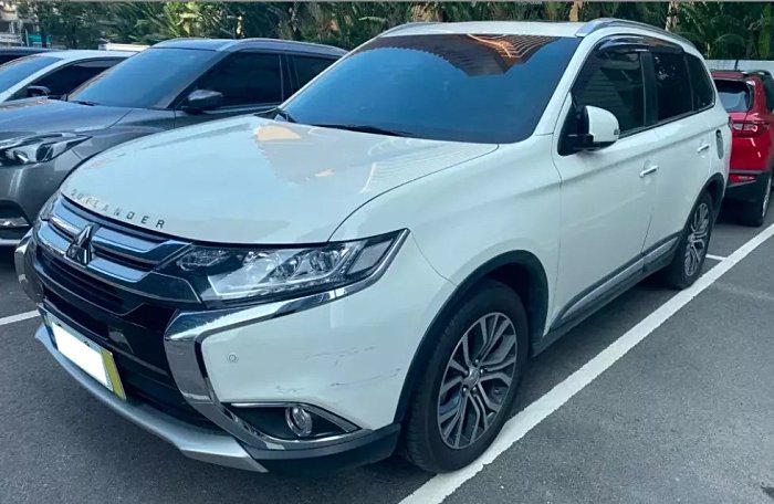 【RLin嚴選車庫】2018款 Outlander 白色 售價15萬8