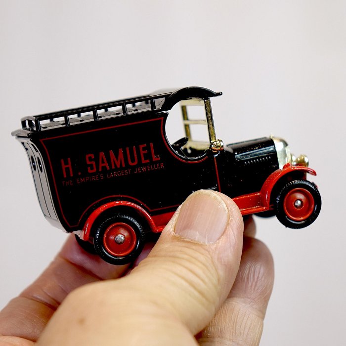 1992年 / 英國製 🇬🇧 限量合金模型汽車 Lledo Days Gone 1920 Model T Ford Van【一元起標】