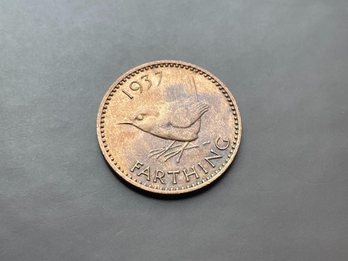 英國1937年美品小鳥1法新硬幣，極少見的原銅光，喬治六世首發年份