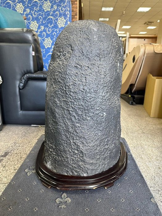 香榭二手家具*烏拉圭天然黃水晶洞(重量60.3kg/附底座)-錢袋-黃晶洞