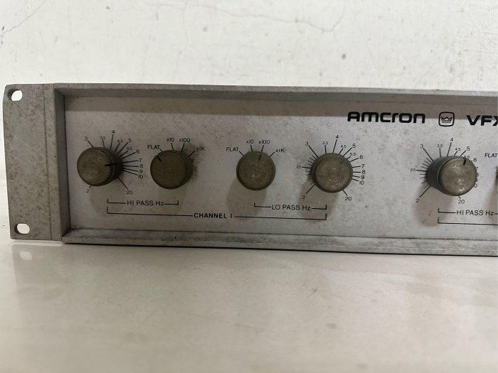 經典~美國CROWN AMCRON VFX2A 前級擴大器前級擴大機雙向分頻器壓縮器