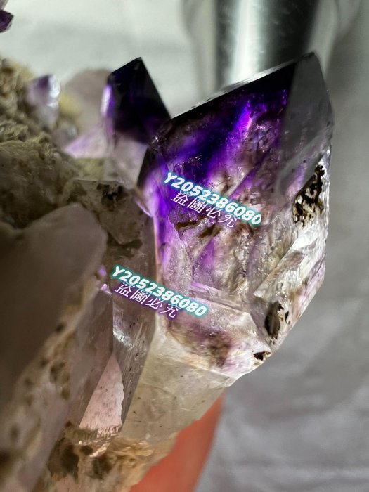 紫水晶　原石 納米比亞紫水晶原石36g 6-4 晶體通透紫色濃郁內帶獨特發絲紋路尖頭完整