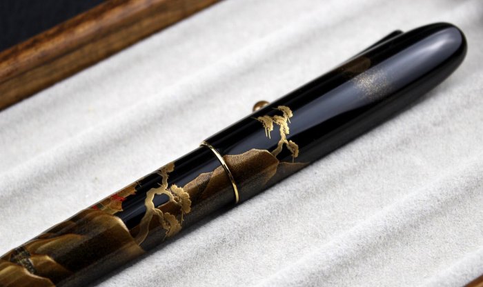 全新namiki 樓閣山水鋼筆蒔繪盒證齊全，未使用＊絕版品＊20號尺寸＊18k