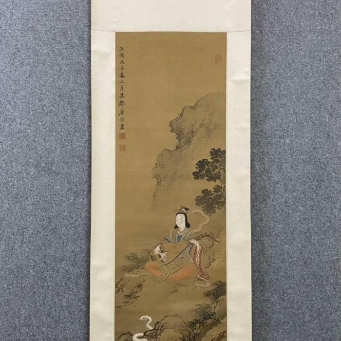 唐寅人物絹本立軸畫心尺寸101×34厘米工筆人物畫，畫工精湛描繪古代仕女