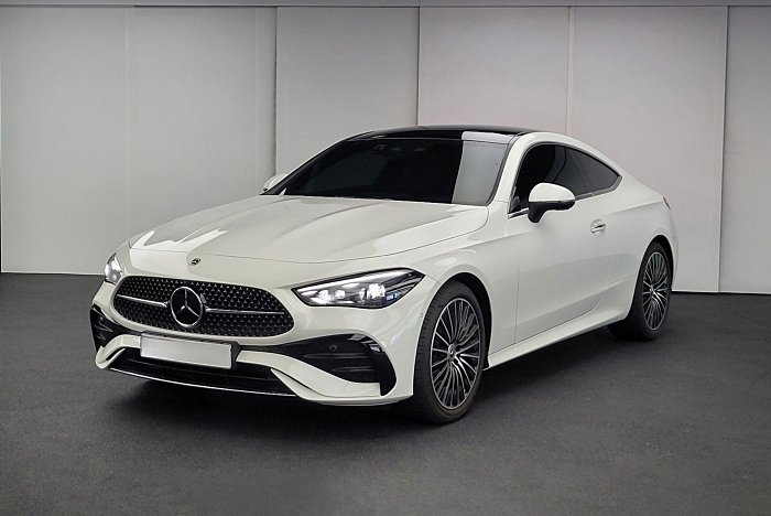 船長車庫 - 展示車 2024 CLE200 Coupe AMG 全景 眾多選配