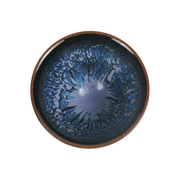 博古珍藏》宋供御．建窯藍紫釉兔毫茶盞(碗)．早期收藏．老件瓷器．建盞