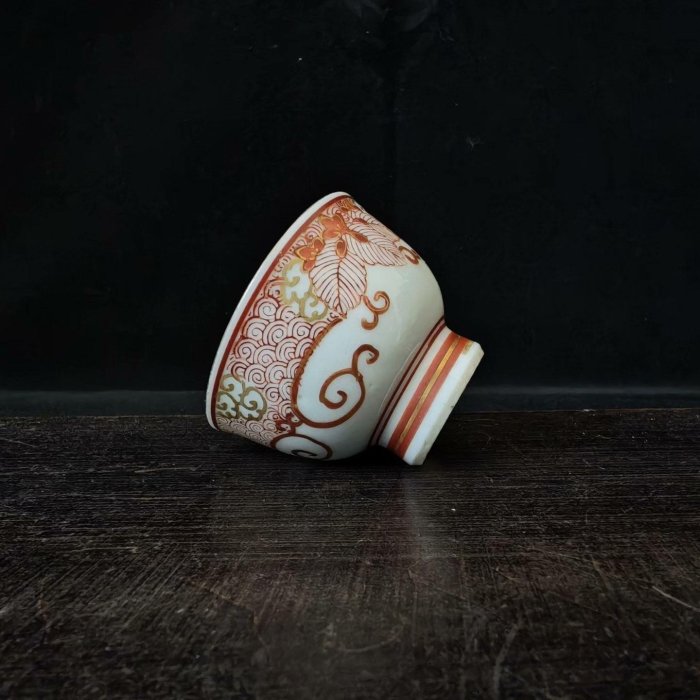 明治時期九谷八郎赤繪描金主人杯日本回流老九谷燒純手繪陶瓷茶具雅緻品
