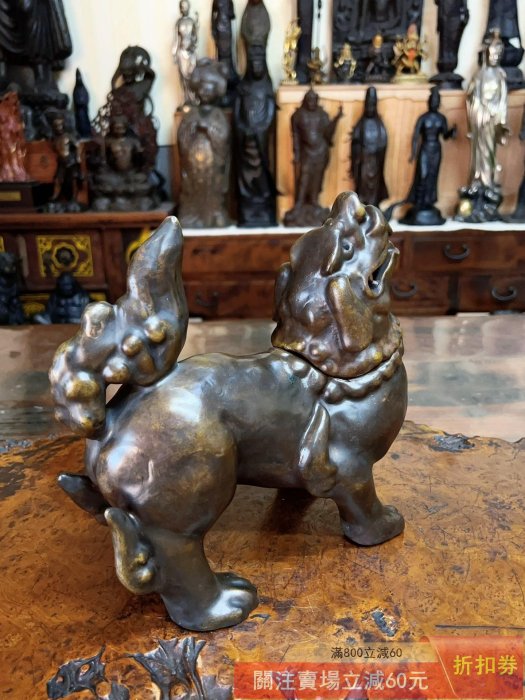 時代金工　古銅　獅子香合　時代箱　V　R8303 可議價日本金工名家本間琢齋作《蠟型鑄銅制獅子香爐》 明治時代金工作
