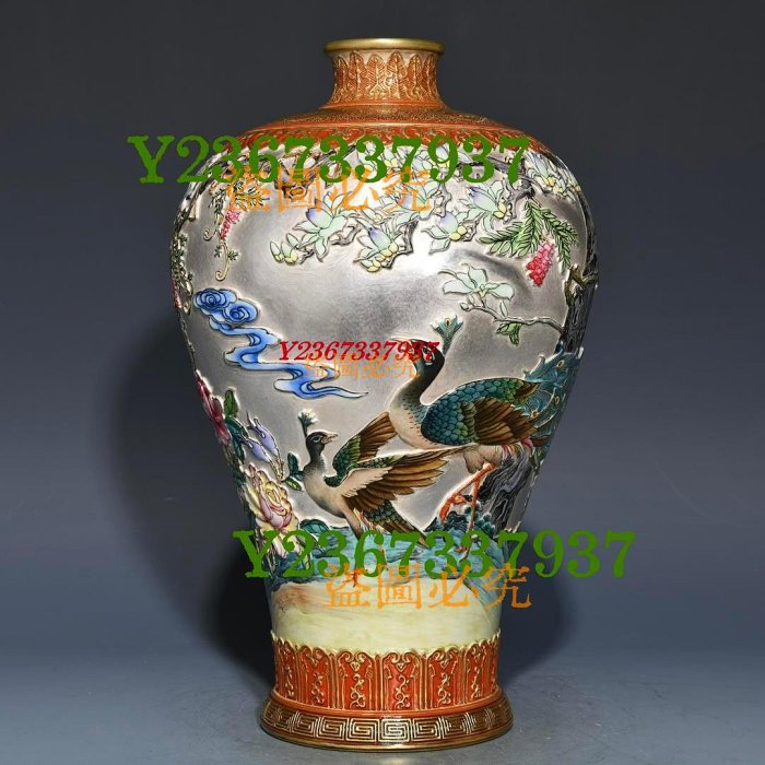 ※中国古美術/粉彩纏枝花鳥紋瓶/ (底款:乾隆年製) 中国粉彩花鸟纹花瓶// 景德镇- 乾隆款- 20 世纪– Diddenantiques