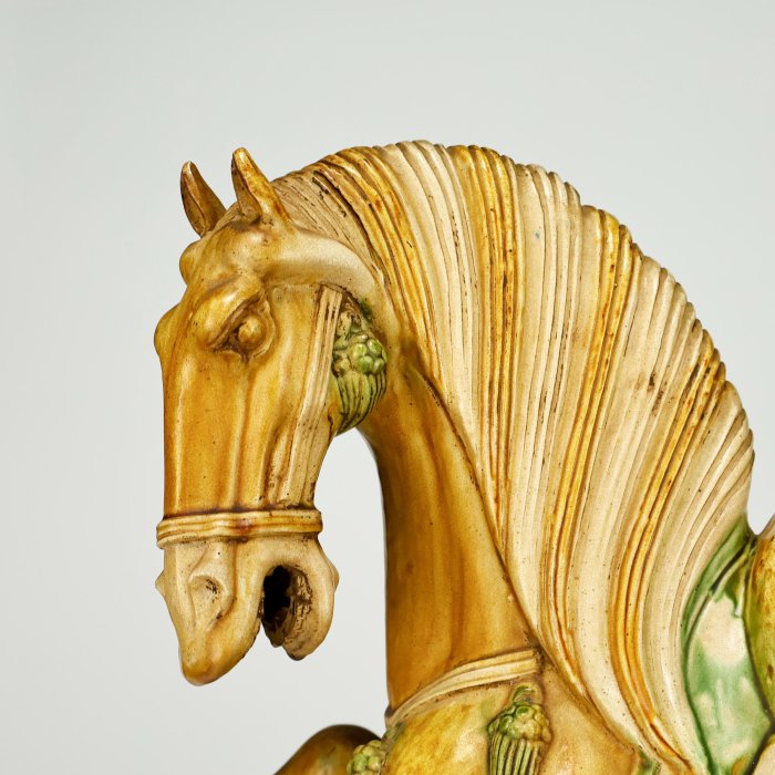 美術品 唐三彩 置物 馬 唐三彩の馬の置物/中サイズ/中国/陶器/アンティーク | 骨董