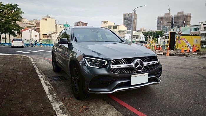總代理 原鈑件 GLC300 AMG 上極汽車 GLC GLC250