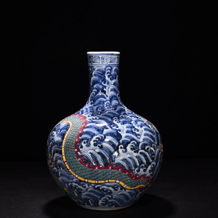 明宣德青花彩海水龍紋天球瓶高31厘米寬21.5厘米【古物留香】 | Yahoo拍賣