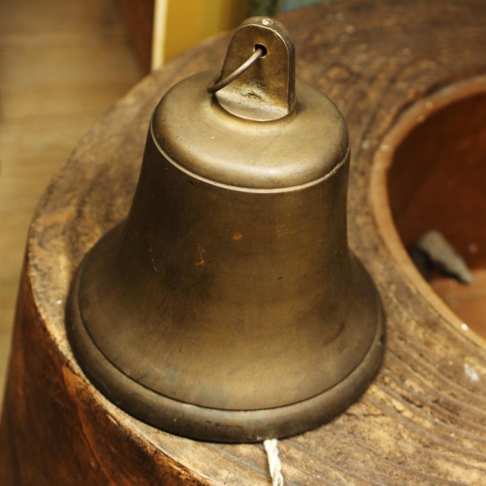 桑園の】日本大型1066g 銅鐘船號鐘敲鐘宏亮老品收藏(委託品) Q 11002