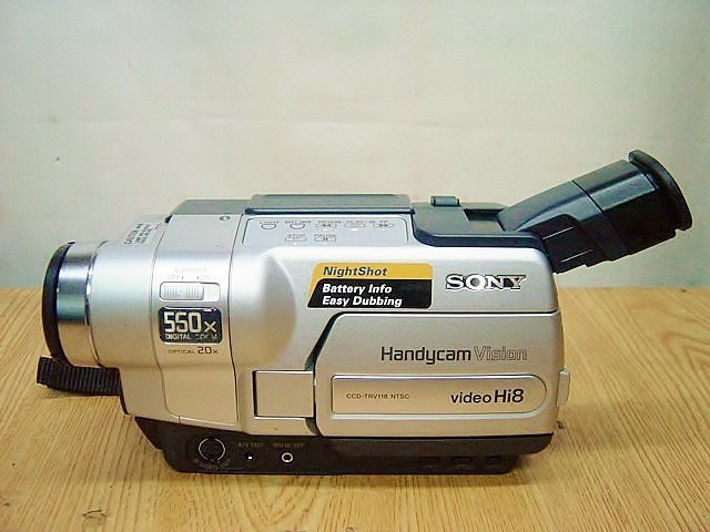【小劉二手家電】 少用的 SONY Video Hi8 / V8攝影機,TRV118型,可錄,放,充電~1