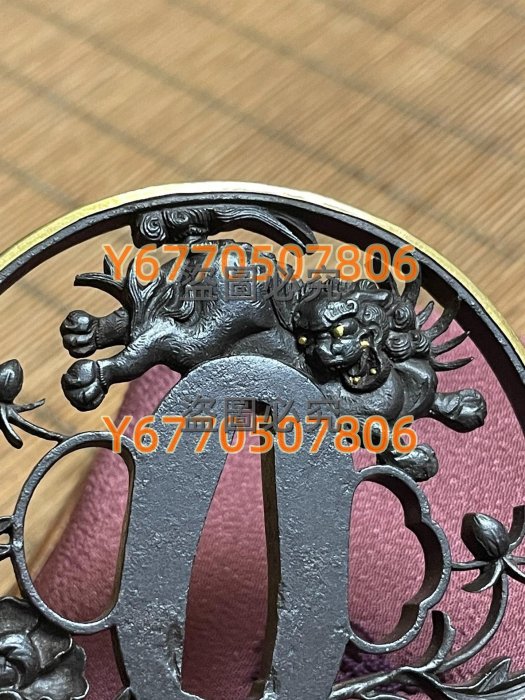 日本刀鐔刀鍔透雕武士金工裝具鐔鍔裝具目貫緣頭根付小柄日本金工嵌獅子